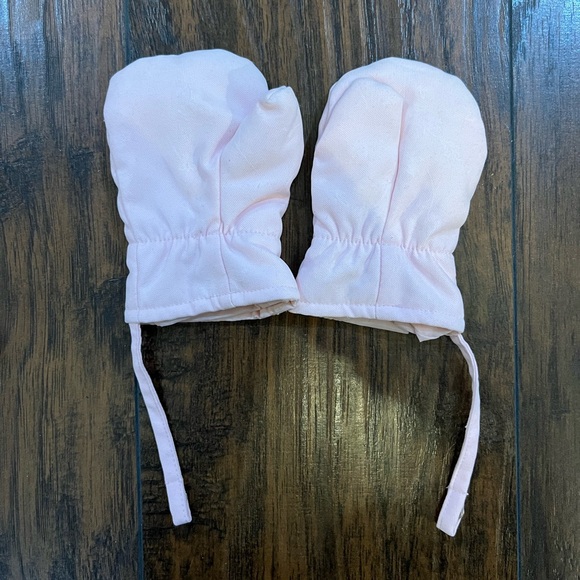 Kids beanie and mittens - Picture 5 of 8